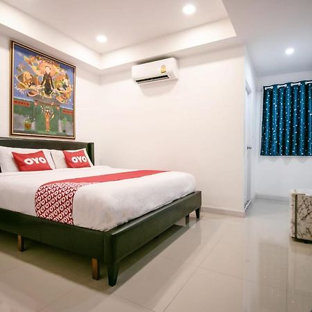 Oyo 568 Art Hotel Hua Lamphong Μπανγκόκ Εξωτερικό φωτογραφία