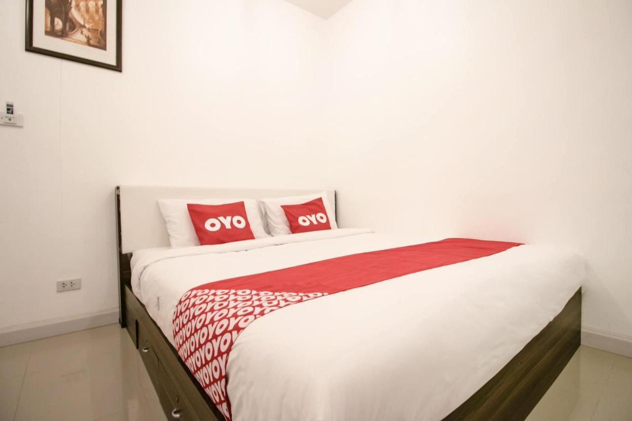 Oyo 568 Art Hotel Hua Lamphong Μπανγκόκ Εξωτερικό φωτογραφία