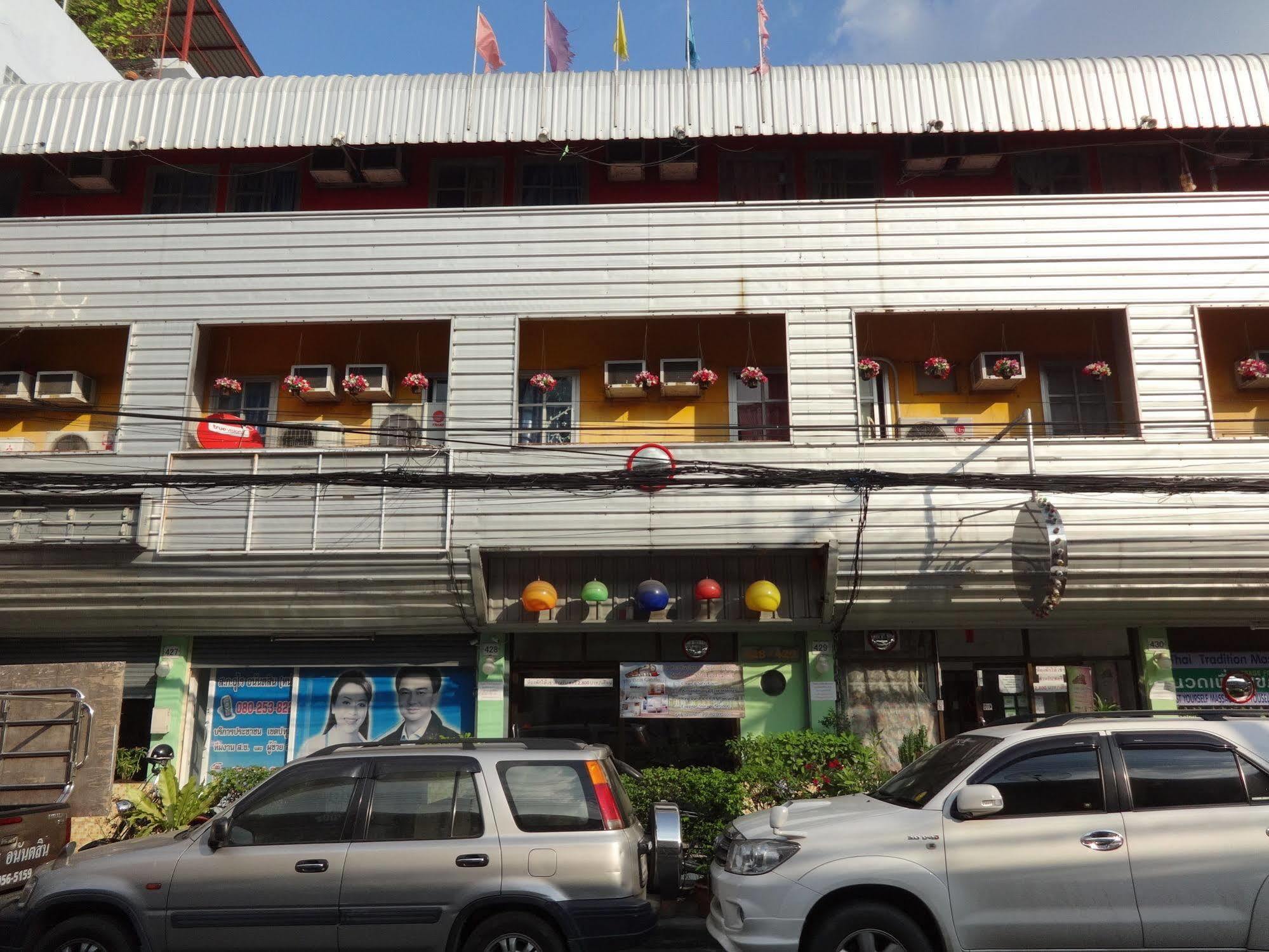 Oyo 568 Art Hotel Hua Lamphong Μπανγκόκ Εξωτερικό φωτογραφία